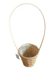 Proutěný košík